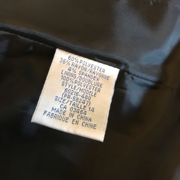 Ricki’s Pinstriped Black Blazer size 14 - Picture 6 of 6